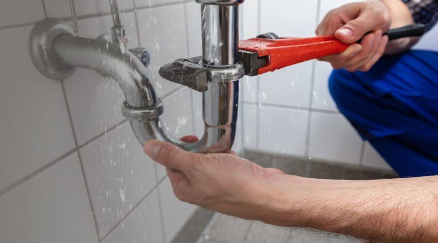 Leak Detection Services in Bushnell, IL
